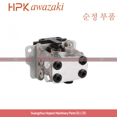 7021601540 صمام دواسة القدم ، PC200 PC220 Komatsu Excavator Spare Parts